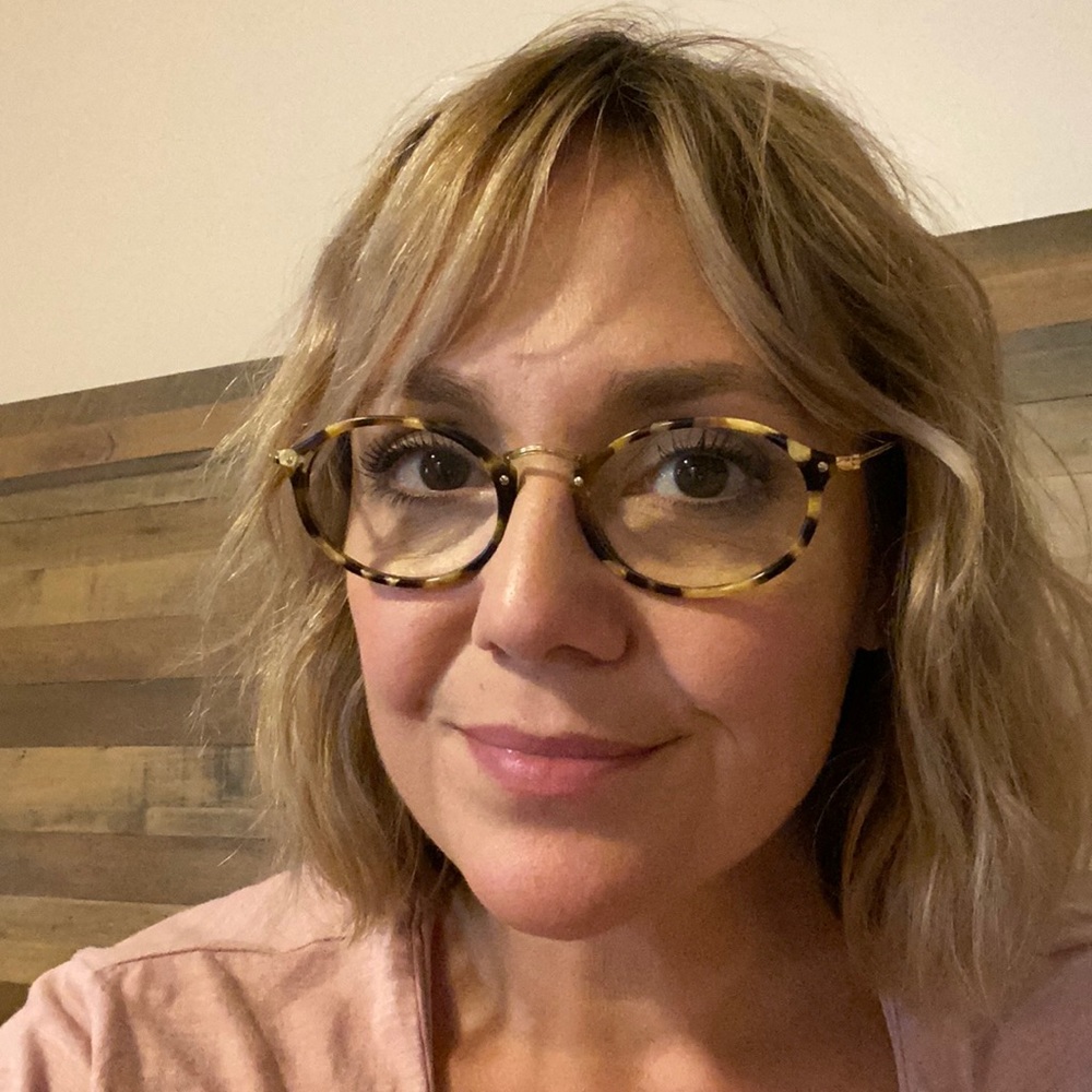 Meet your Posher, Brandi
